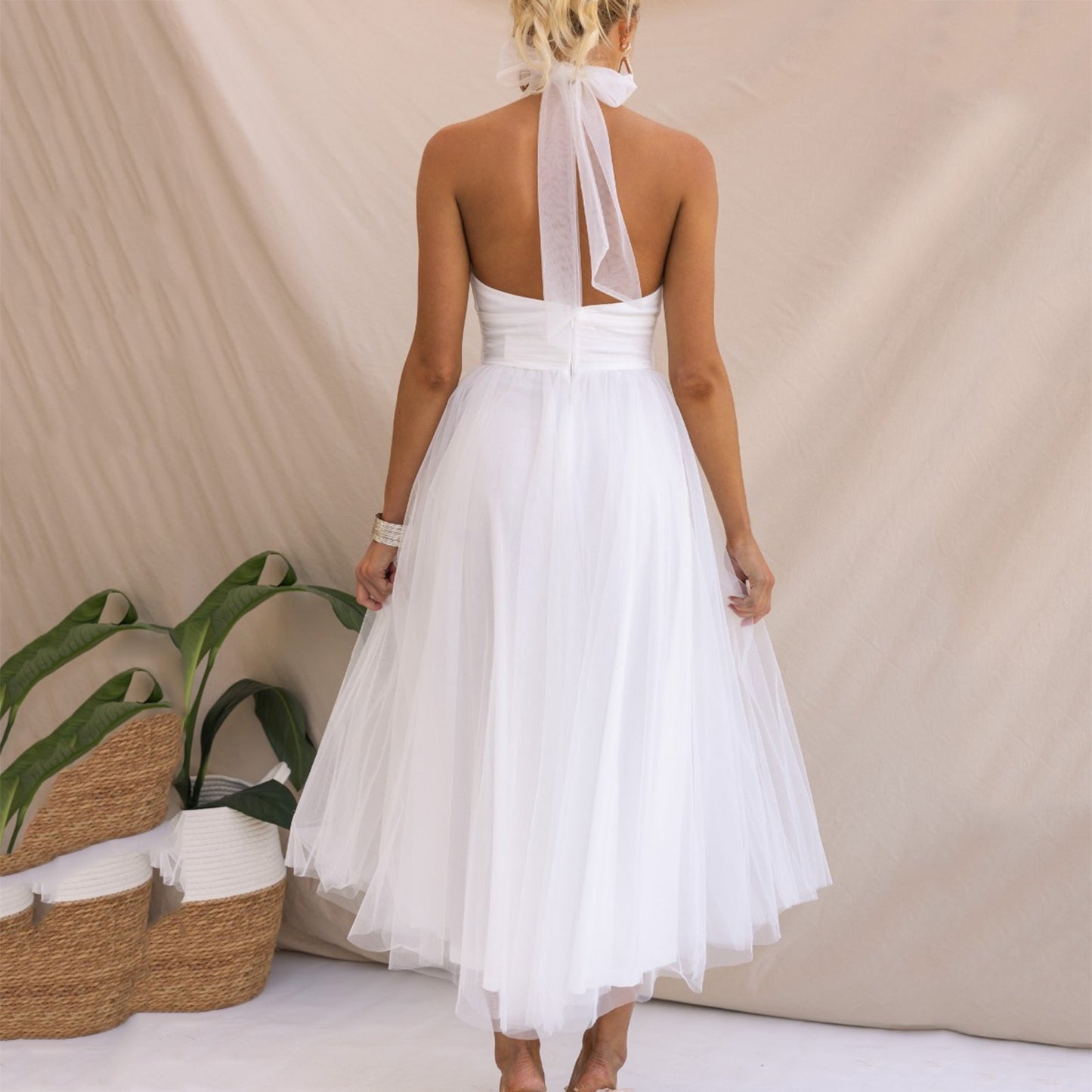 Sexy Halter Holiday Party Dress Women Off Shoulder Mesh Backless Pleated Dress image 4