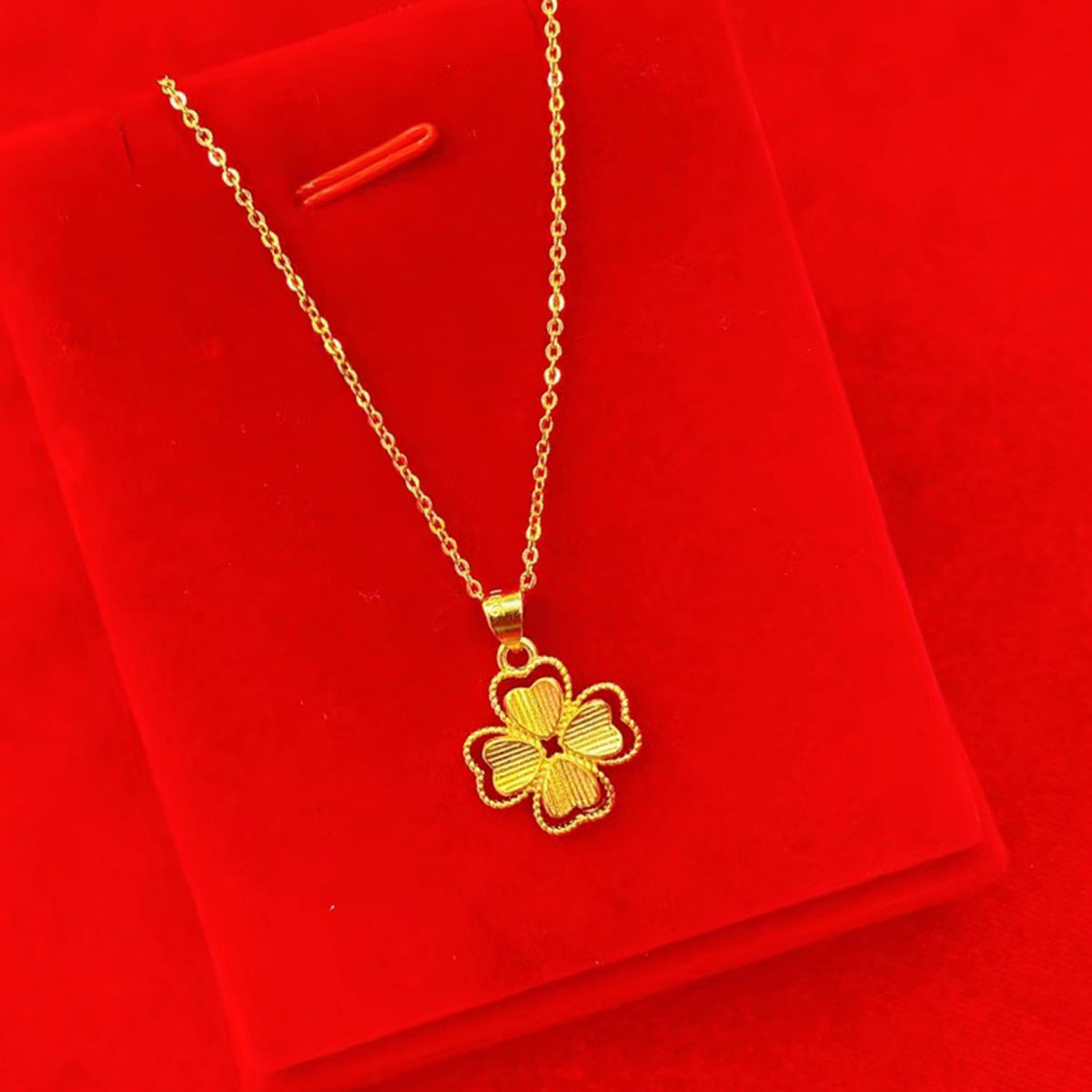 Shiny Pure 14 K Gold Color Clover Pendant Necklace for Women's Gold Color Neckl image 2