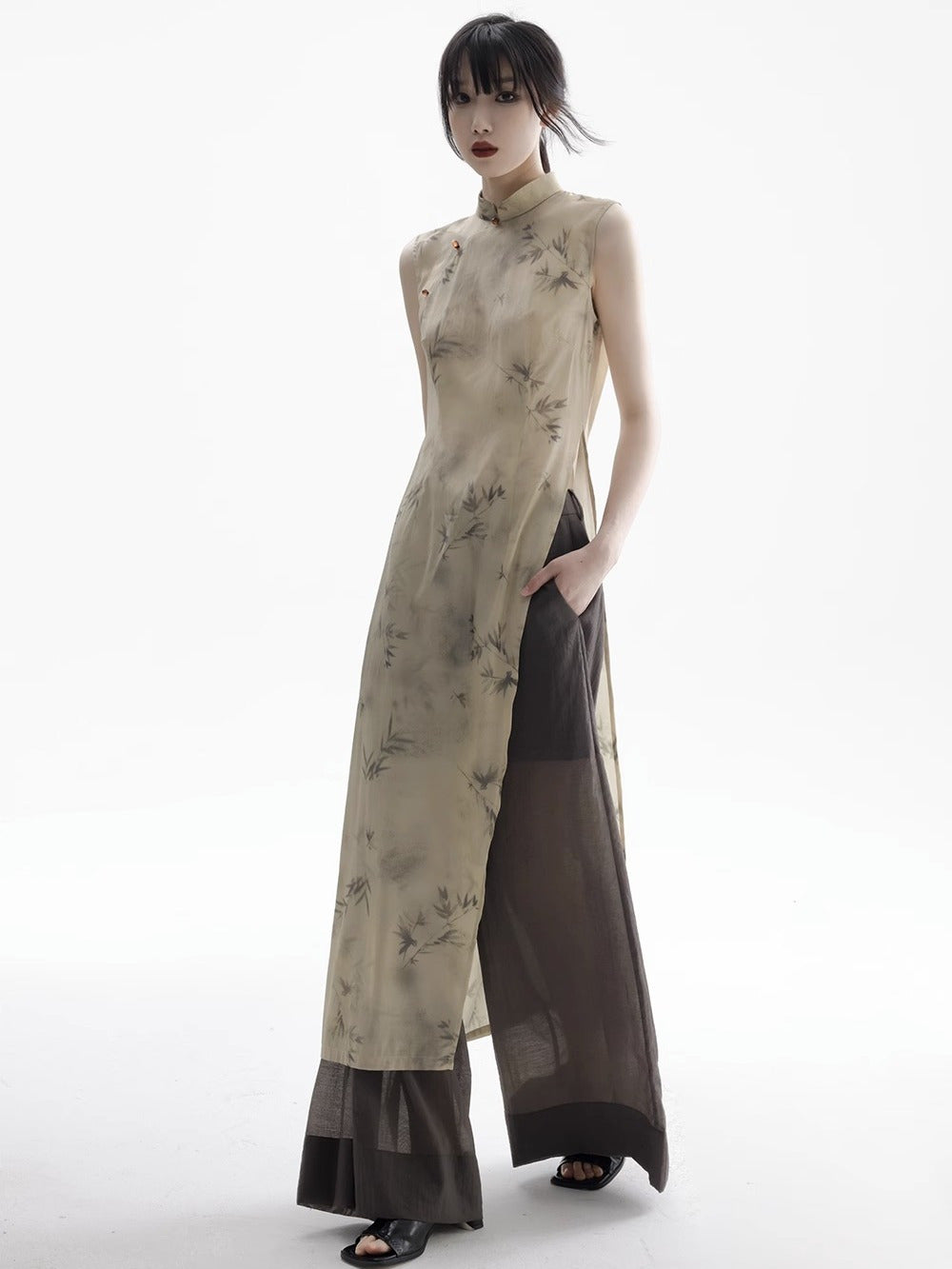vietnam classic traditional sleeveless ao dai Breathable chinese national style image 1