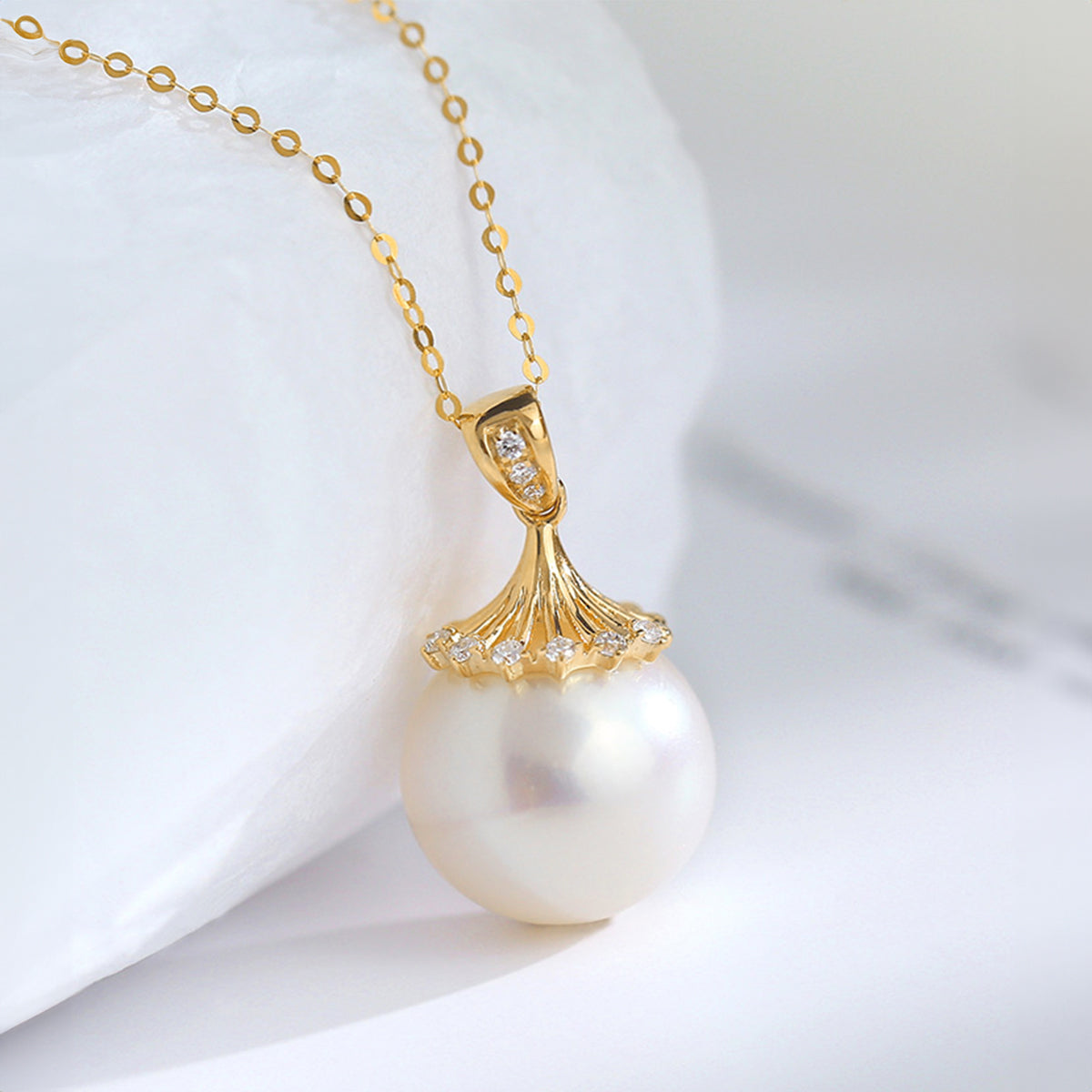 Natrual Fresh Water Pearl Necklace with Certificate 18 K Pure 100 Gold Pendant image 0