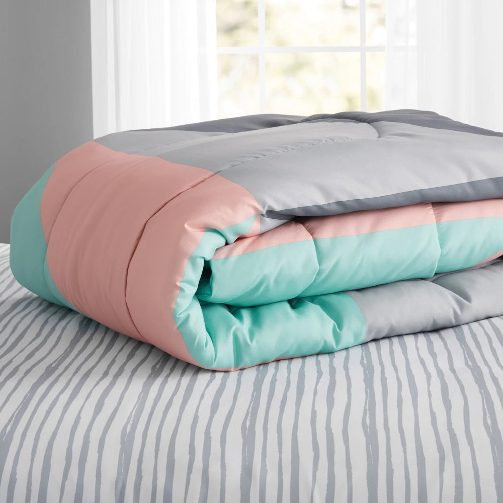 Mainstays Gray and Teal Geometric 8 Piece Bed in a Bag Comforter Set With Sheet image 5
