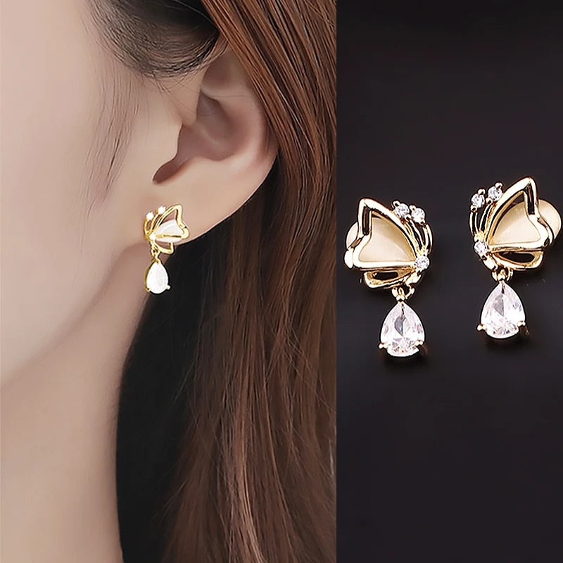 Gold Color Metal Fashion Korean Pearl Earrings For Women Sparkling Zircon Penda image 7