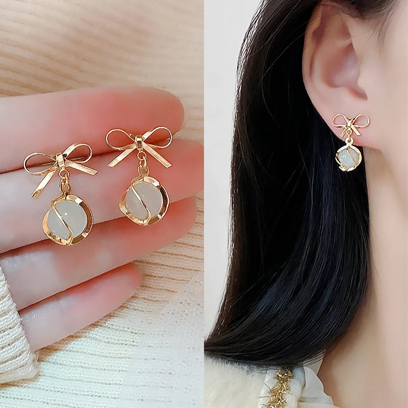 Gold Color Metal Fashion Korean Pearl Earrings For Women Sparkling Zircon Penda image 13