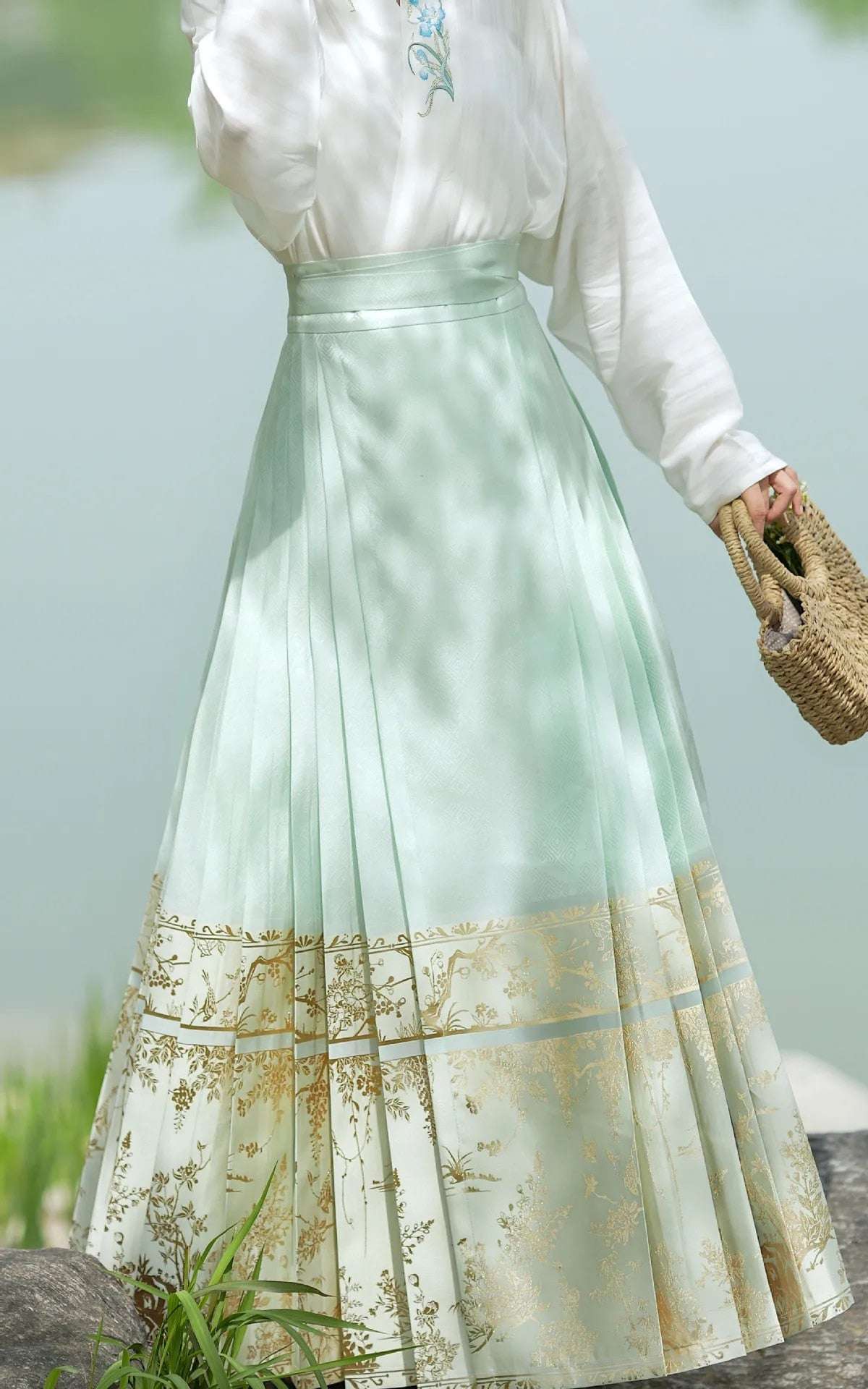 Retro Hanfu Horse-face Skirt Set Modern Elegant Women Chinese Traditional Orien image 0