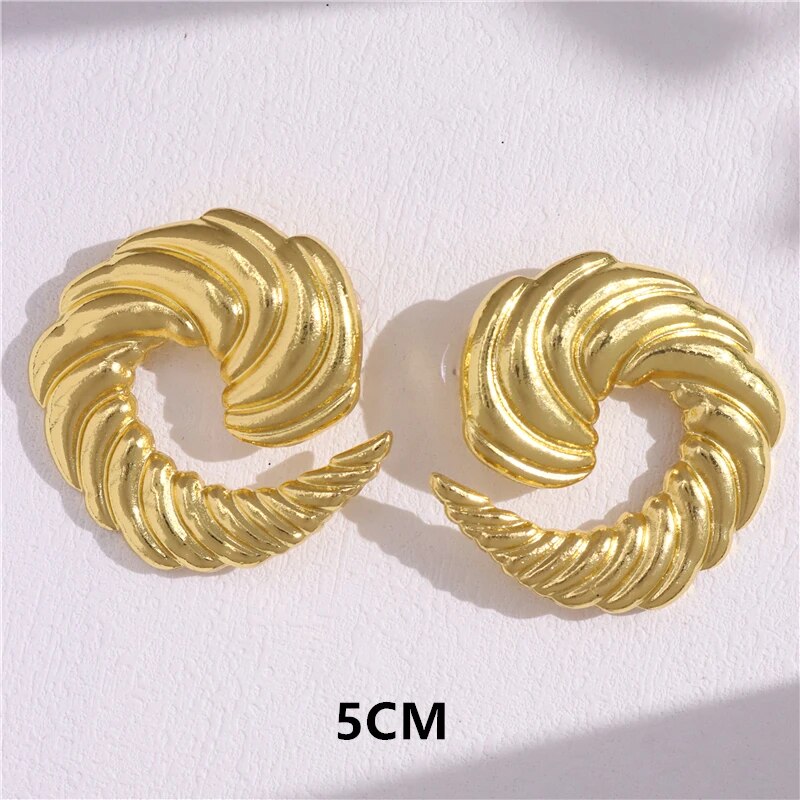 HangZhi New Design Cowhorn Vortex Stud Earring Geometric Gold Sliver Color Spir image 3