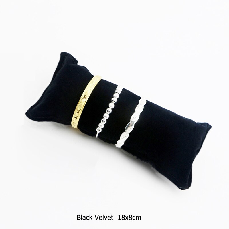 Venta al por mayor de almohadillas de terciopelo duraderas para exhibir relojes y pulseras.