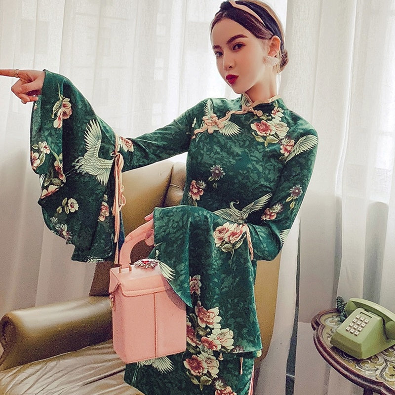 Vietnam Traditional Dress Midi Elegant Chinese Dresses Cheongsam Green Long Sle image 0