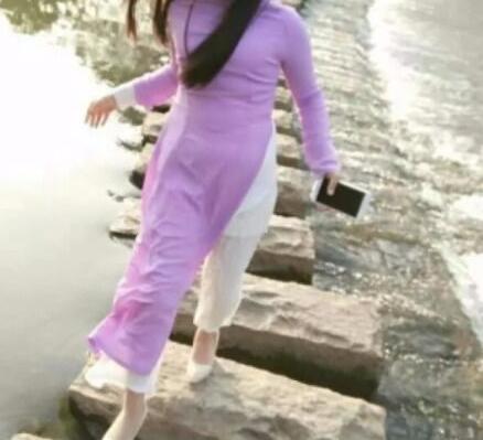 woman aodai vietnam traditional clothing ao dai vietnam robe and pants vietnam image 5