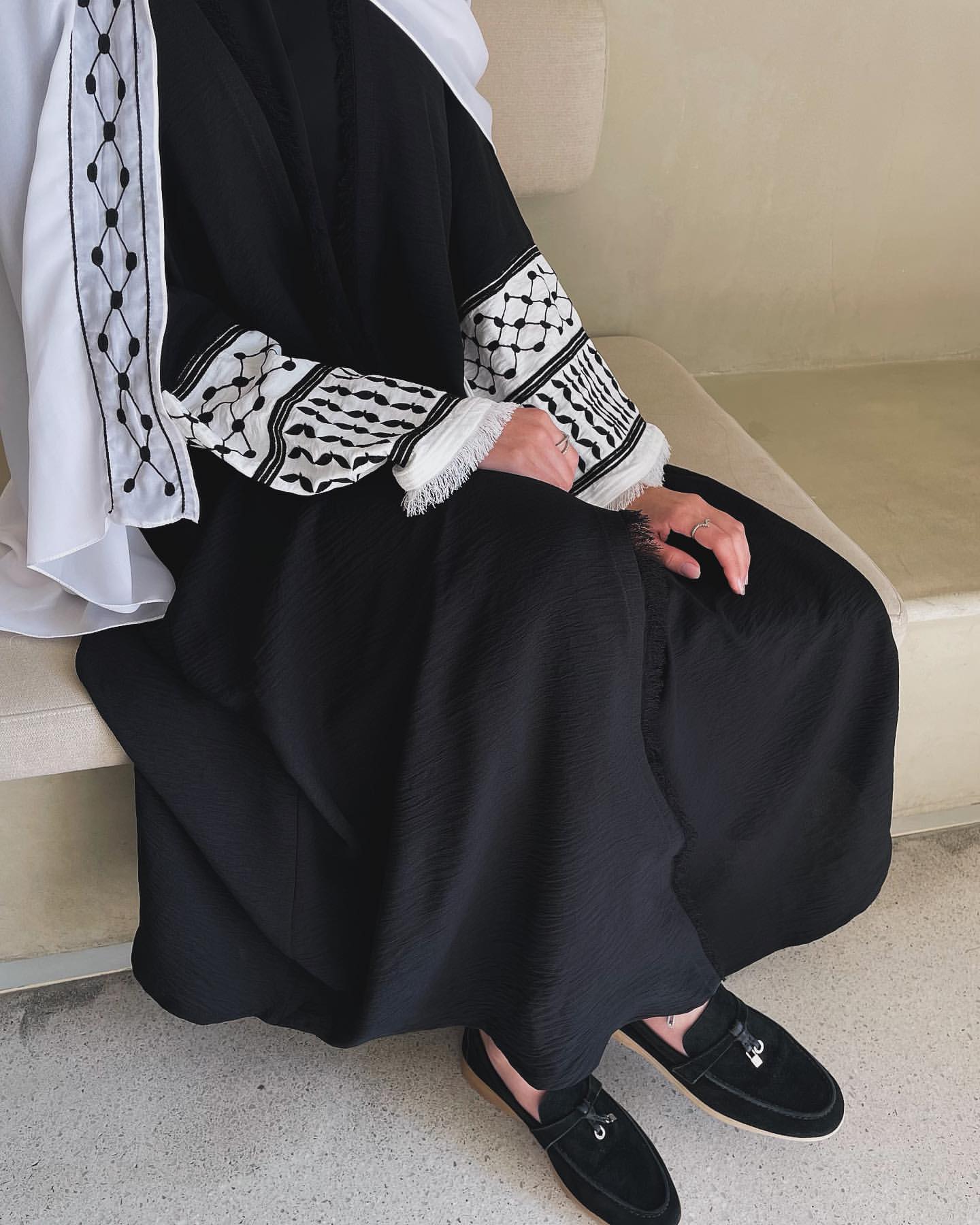 Embroidery Cardigan Women Islamic Clothing High Quality Trend Abaya Palestinian image 3