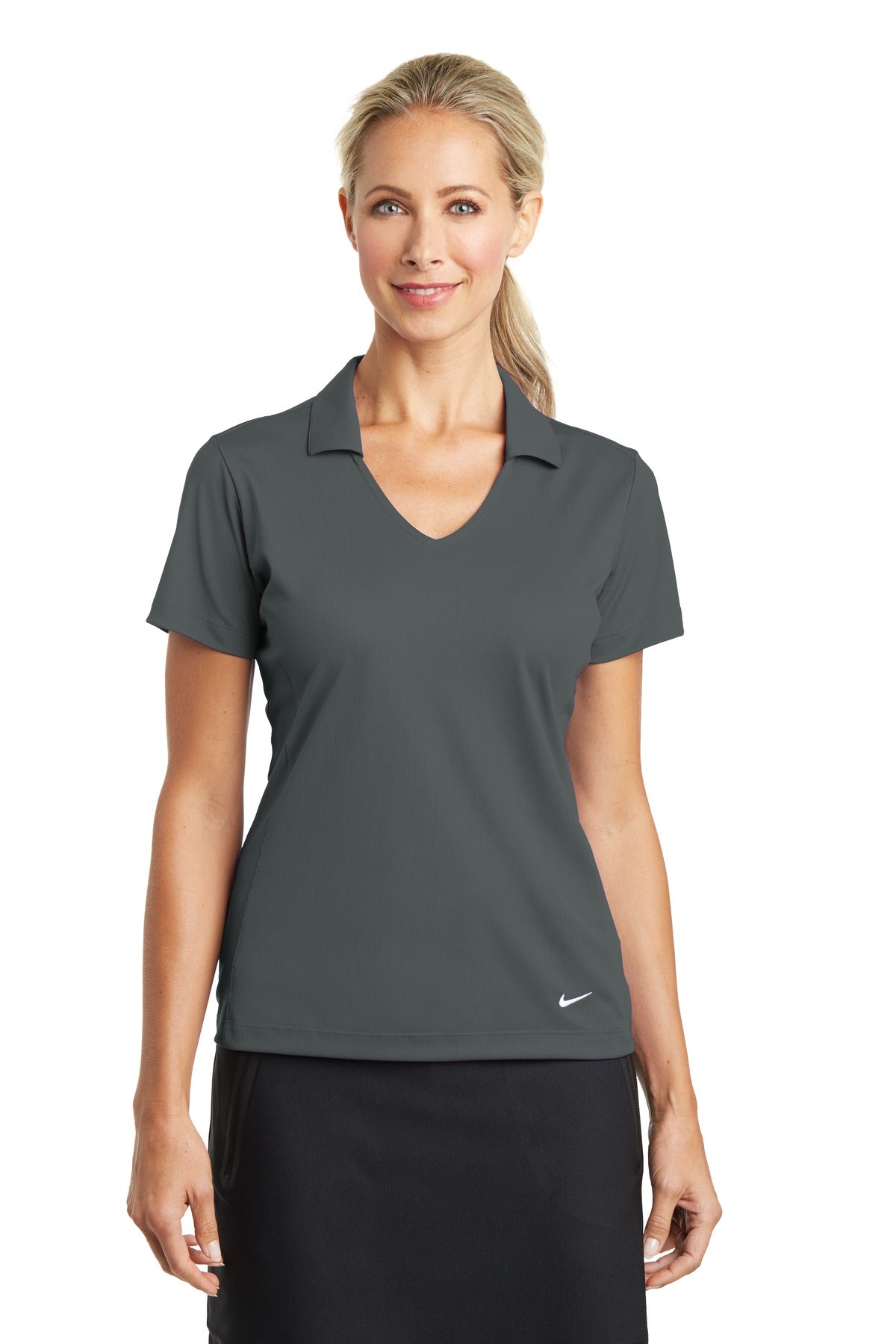 Polo Nike Dri-FIT de malla vertical para mujer. 637165