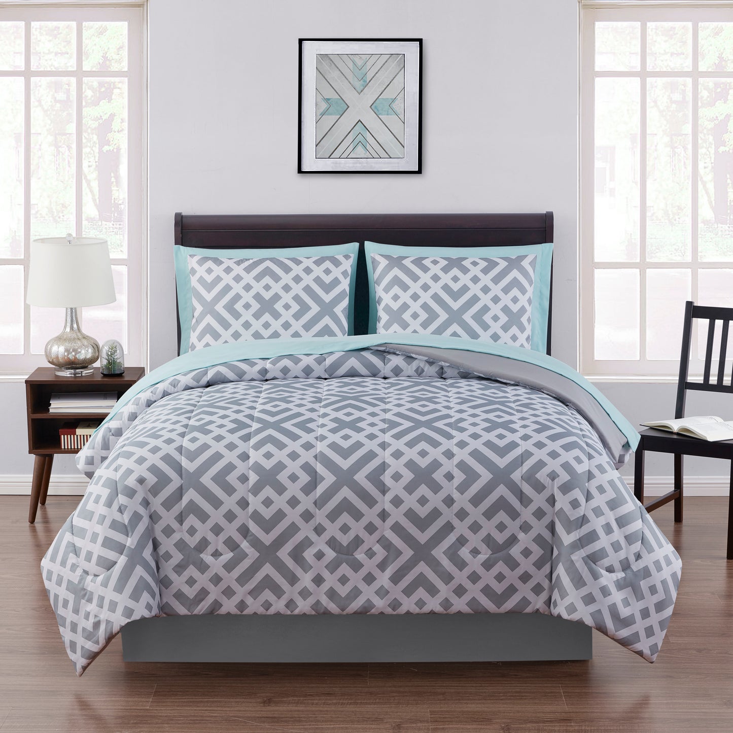 Mainstays Black Geometric 8 Piece Bed in a Bag Comforter Set With Sheets, King image 0