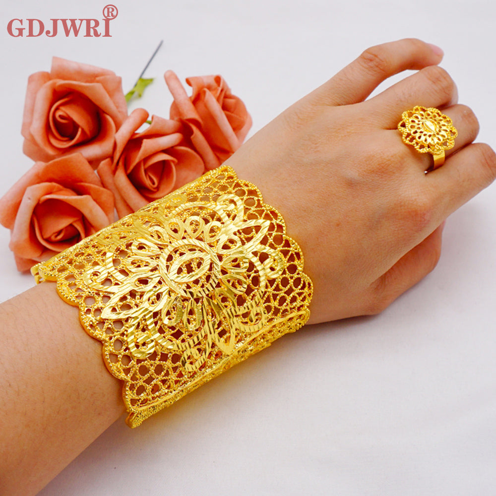 New Arrival Luxury Dubai Wide Bangle For Women Gold Color African Bracelets&Ban image 4