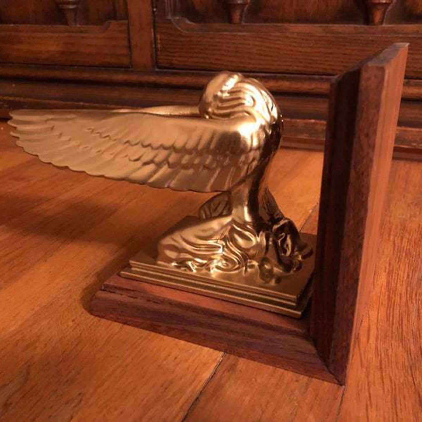 Ark Angel Statue Innovative Ark Angel Statue Decorative Resin Figurine Gold Fin image 3