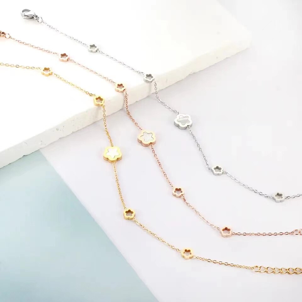 White Shell Flower Necklace Bracelet 2 Pc Set Natural Shell Gold Plated Link Ch image 4