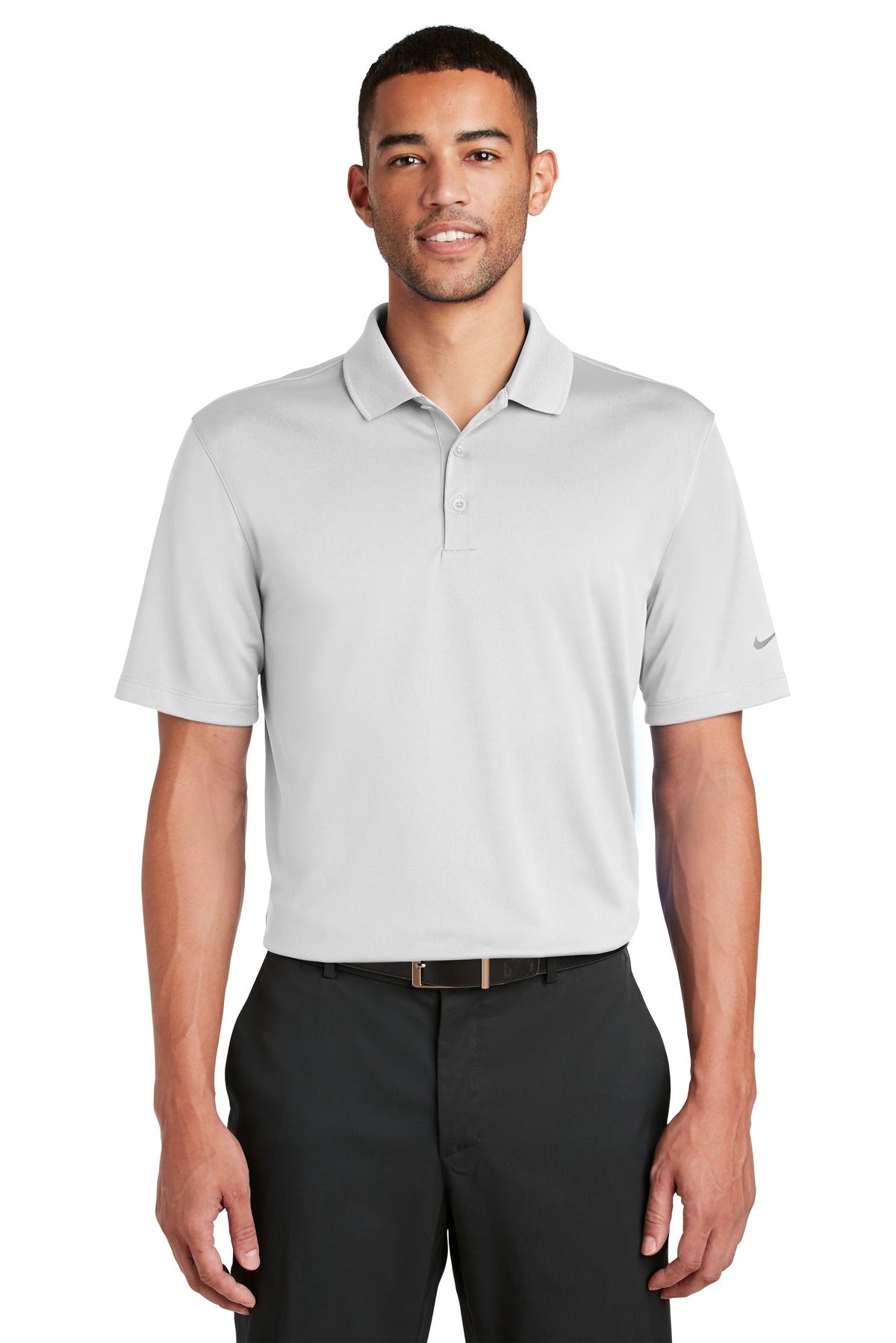 Polo Nike Dri-FIT Classic Fit Players con cuello de punto plano. 838956
