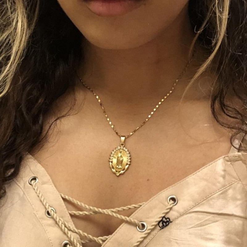 Holy Virgin Mary Pendant Necklace Religion Dainty Golden Christian Cubic image 4