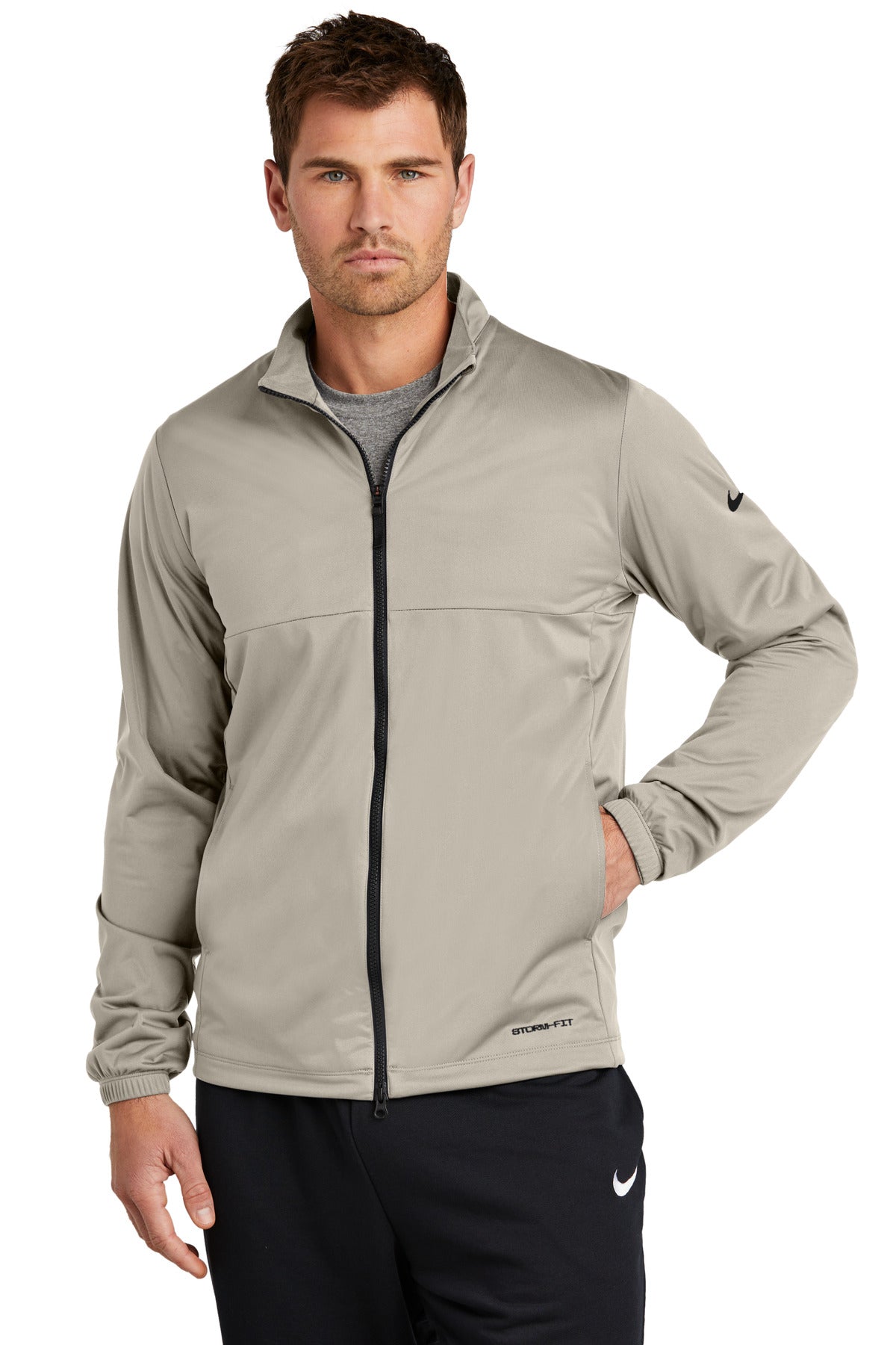 Chaqueta Nike Storm-FIT con cremallera completa NKDX6716