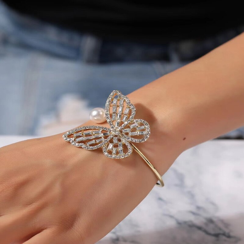 Gold-Color Butterfly Pearl Bracelet Zinc Alloy Fashion Luxury Style For Woman A image 3