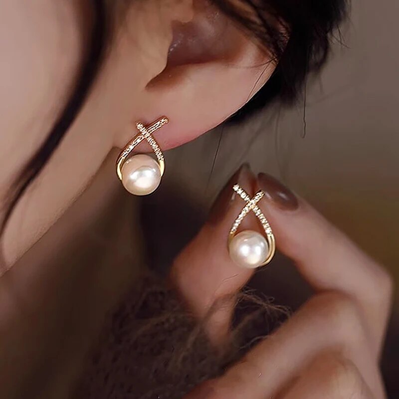Gold Color Metal Fashion Korean Pearl Earrings For Women Sparkling Zircon Penda image 12
