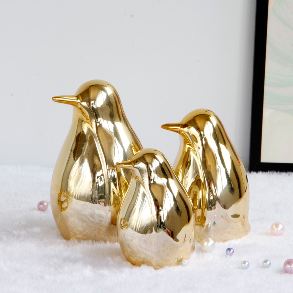 Gold Ceramic Penguin Fake Animal Statue - Funny Sculpture Ornaments Décor - Ind image 2