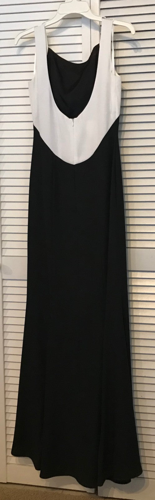 Watters & Watters Women Dress Crepe Black/White Sleeveless Full-Length Size 2 image 1