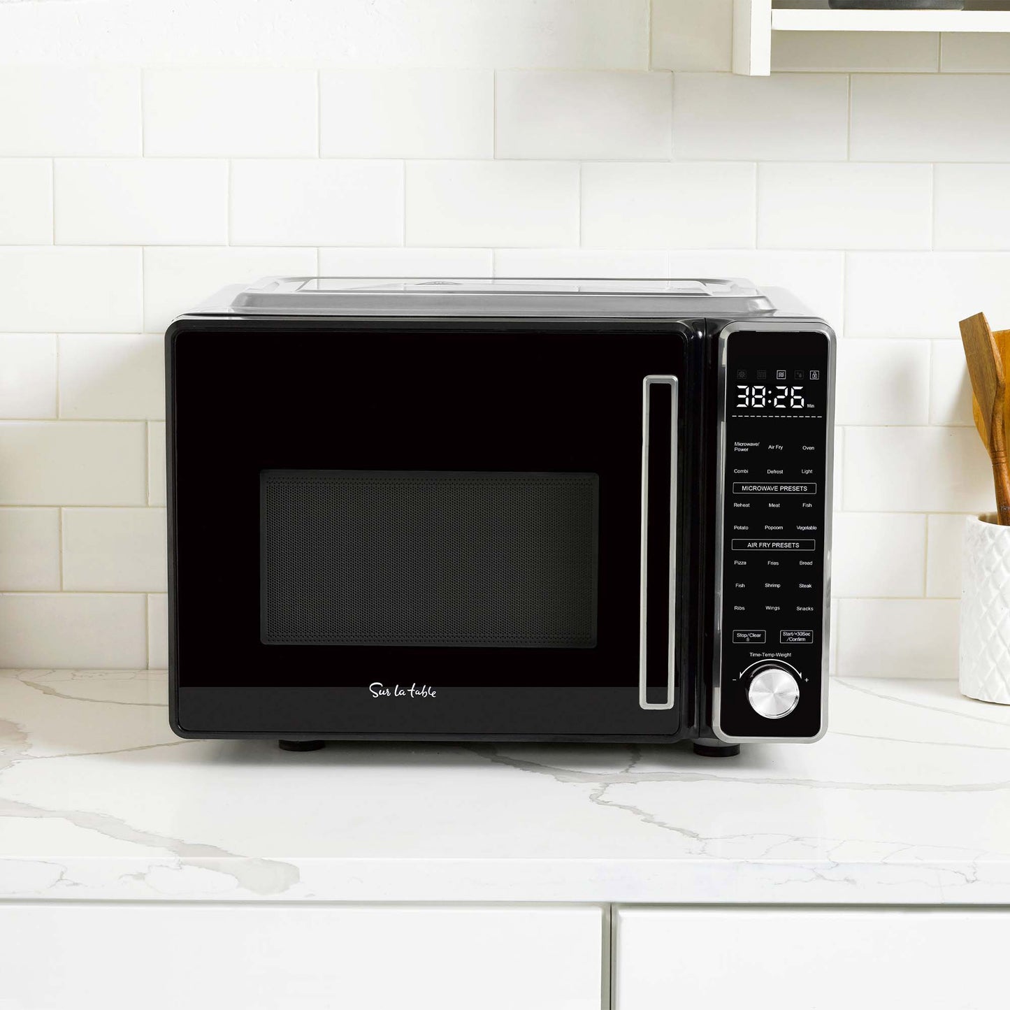 Sur La Table 3 in 1 Microwave Air Fryer Oven with Inverter 0.82 cu ft image 4