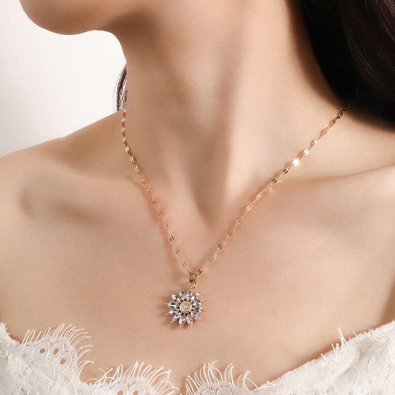 1PCS Gold-color Necklace Ladies Light Luxury Style Flower Pendant Inlaid Zircon image 4