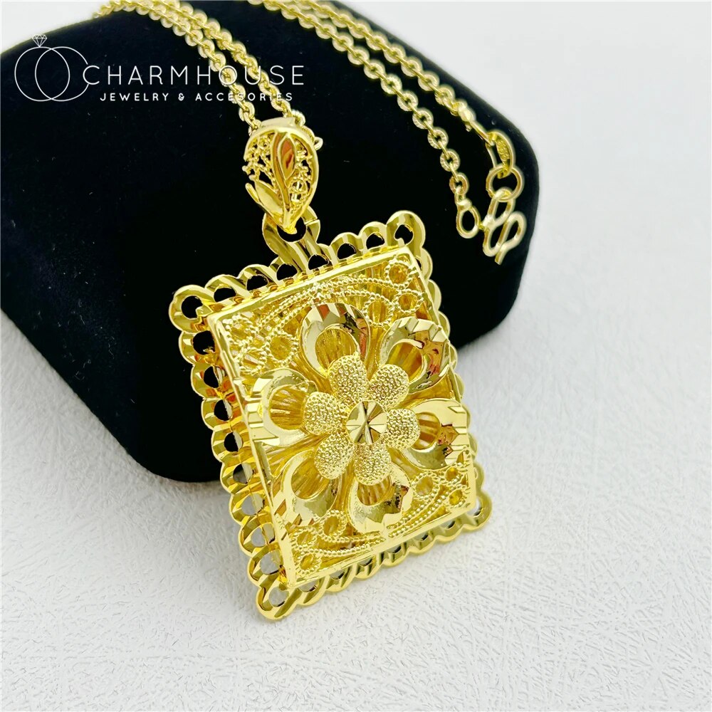 24K Gold Plated Charm Necklaces For Women Big Square Pendant Necklace Chain Col image 2