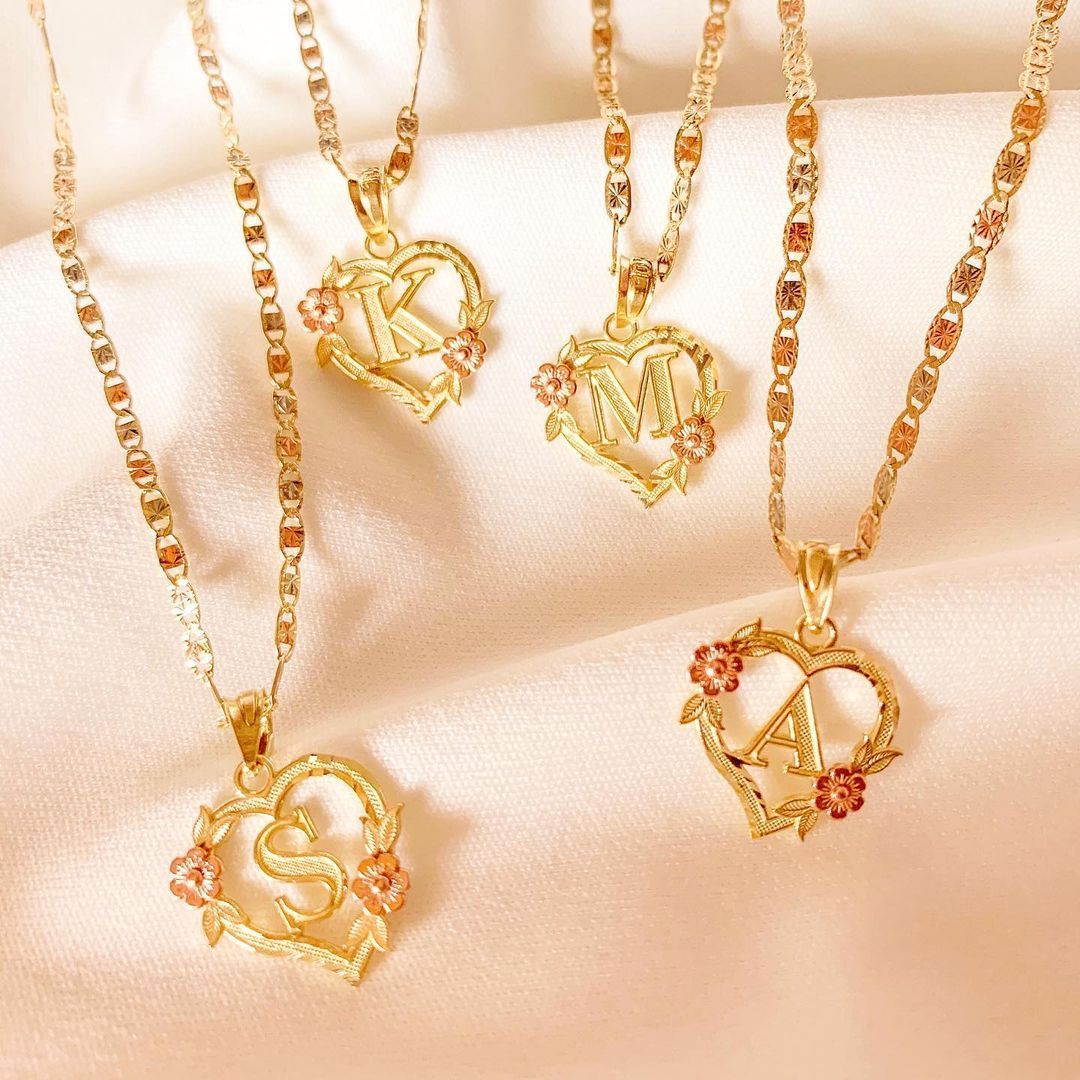 GOLD PLATED CUSTOMIZED HEART FLOWER INITIAL LETTER PENDANT WITH FIGARO CHAIN 24 image 0