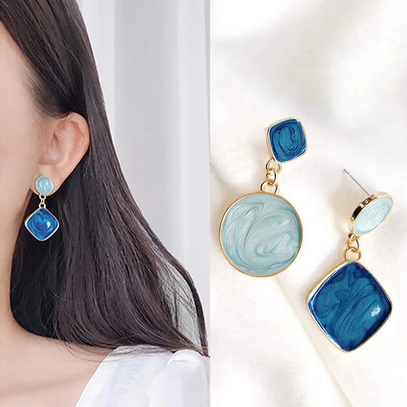 Gold Color Metal Fashion Korean Pearl Earrings For Women Sparkling Zircon Penda image 3
