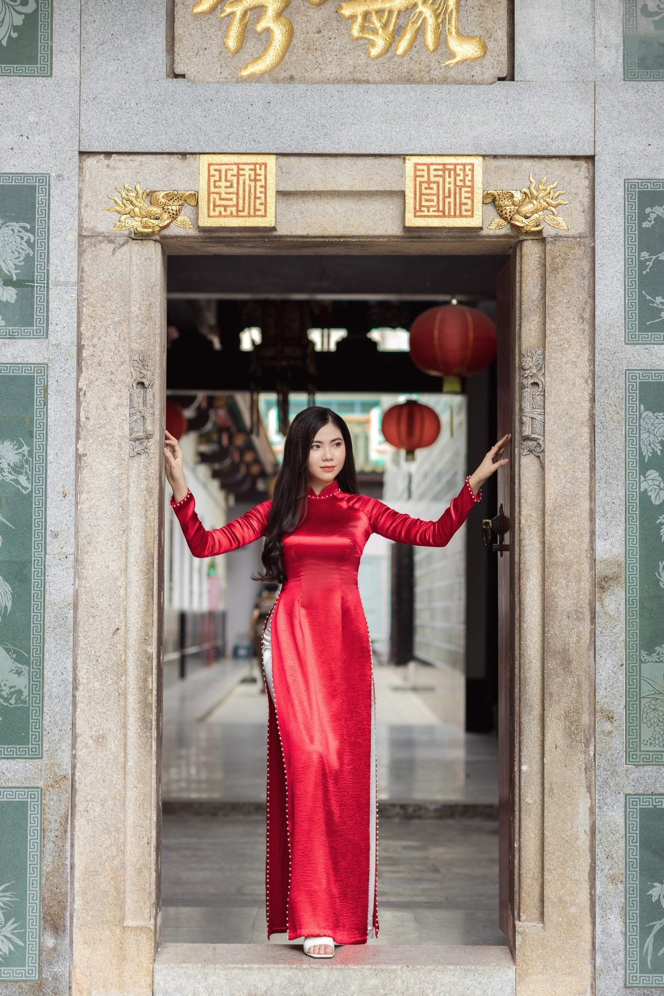 Customized  Red Women Aodai Vetnam Clothing Long Cheongsam Aodai Vietnamese Tra image 3