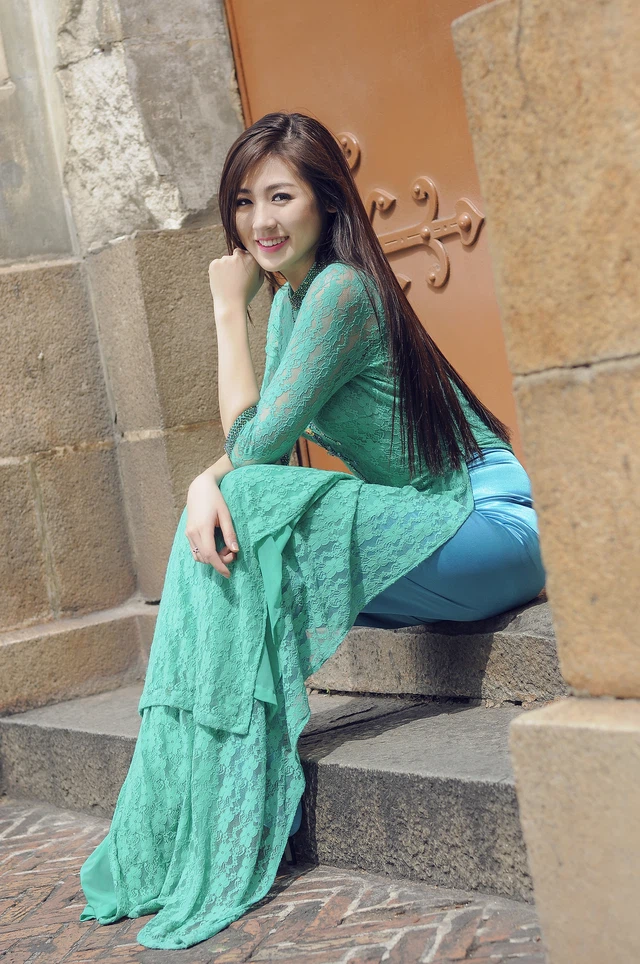 Tailored Lace Women Traditional Aodai vietnam clothing cheongsam ietnamese trad image 2
