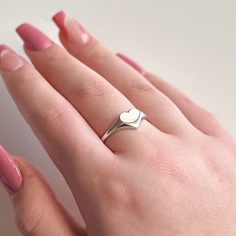 Vintage Heart Rings For Women Gold Plated Stainless Steel Finger Ring Fashion image 7