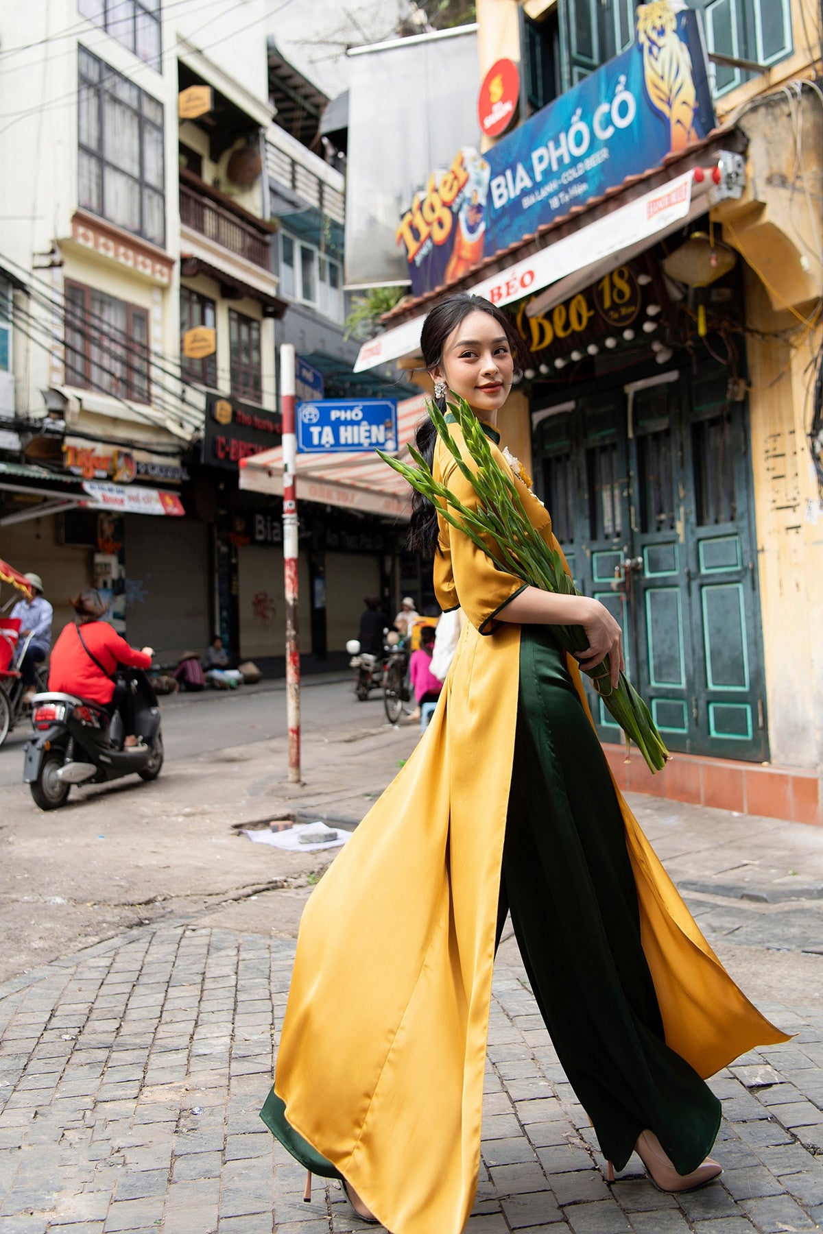 Customized Satin Acetate Women Aodai Vetnam Clothing Long Cheongsam Aodai Vietn image 1