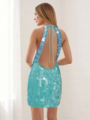 Elegante minivestido sin mangas con cuello halter y lentejuelas adornadas con espalda
