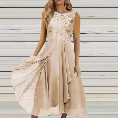 Vestido de mujer elegante de gasa con encaje y patchwork, corte sin mangas