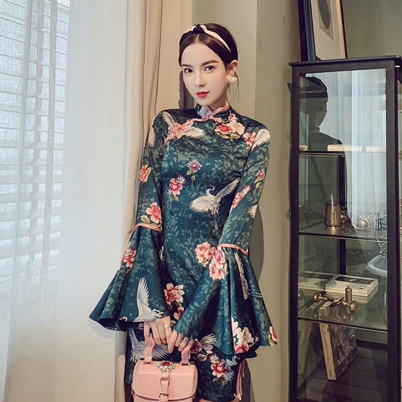 Vietnam Traditional Dress Midi Elegant Chinese Dresses Cheongsam Green Long Sle image 4