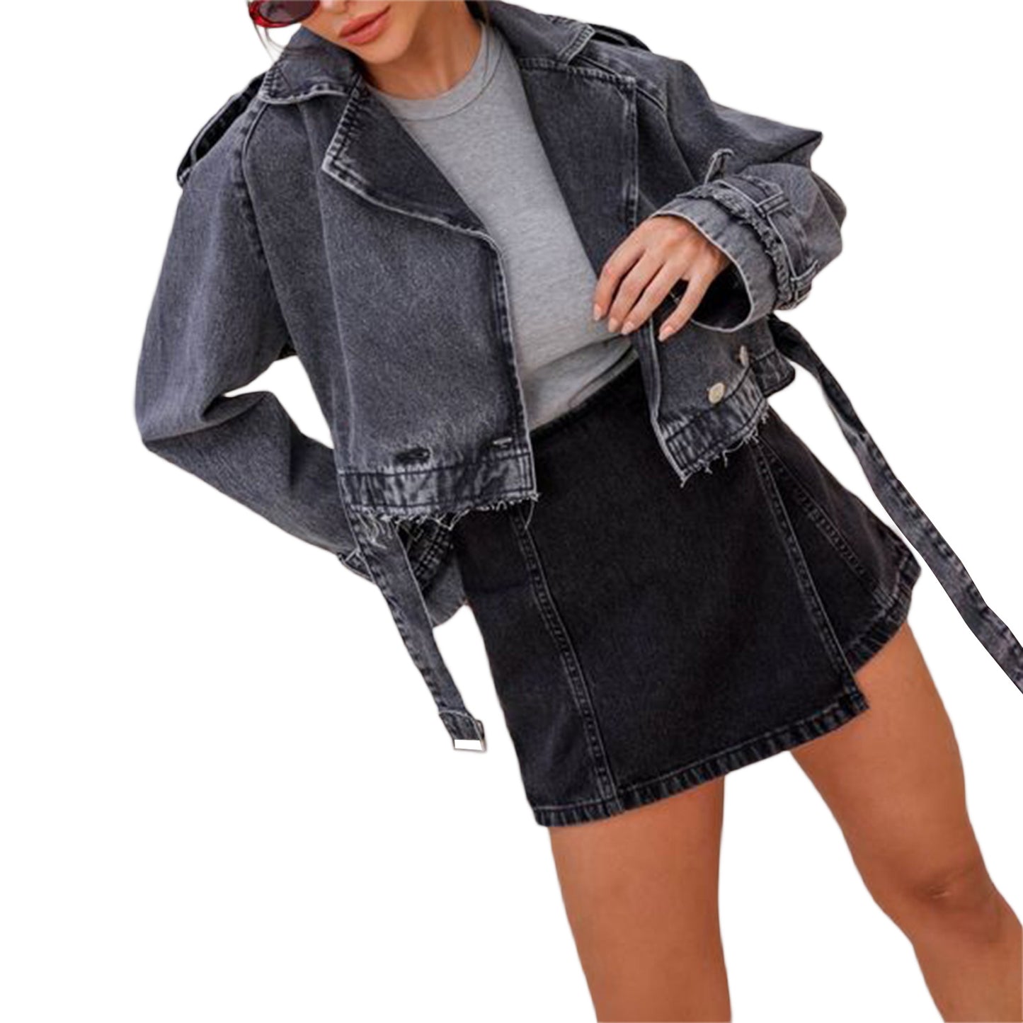 Stylish Women s Denim Jacket for Autumn Fashionistas with a Flawless Fall Look image 1