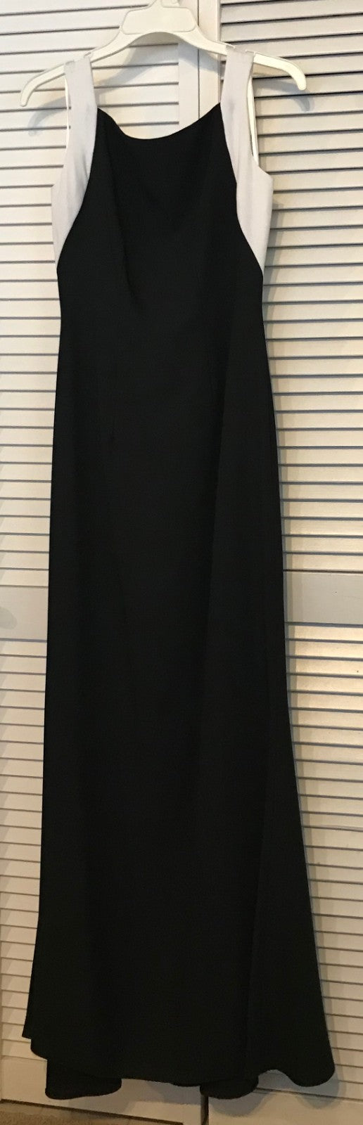 Watters & Watters Women Dress Crepe Black/White Sleeveless Full-Length Size 2 image 0