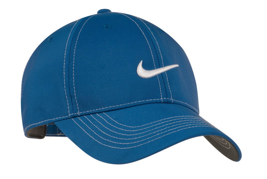 Gorra frontal Nike Swoosh. 333114