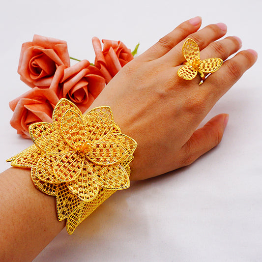 New Arrival Luxury Dubai Wide Bangle For Women Gold Color African Bracelets&Ban image 0