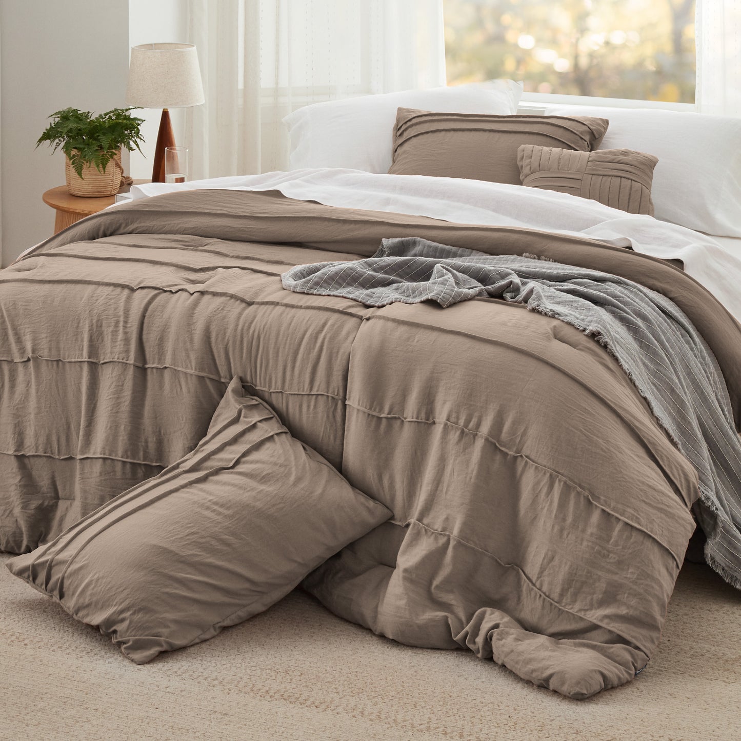 Bedsure Comforter Set - Pinch Pleat Bed Set, Down Alternative Bedding Sets for  image 21