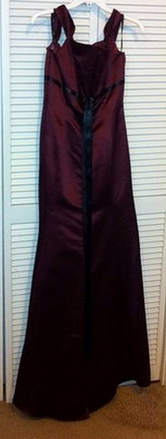 Watters & Watters Women Dress Satin Maroon I/2 -In Size 10 image 0