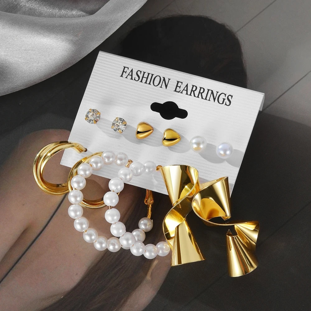 IPARAM Fashion Exaggerated Gold Color Metal Pearl Earrings for Women Geometric  image 25