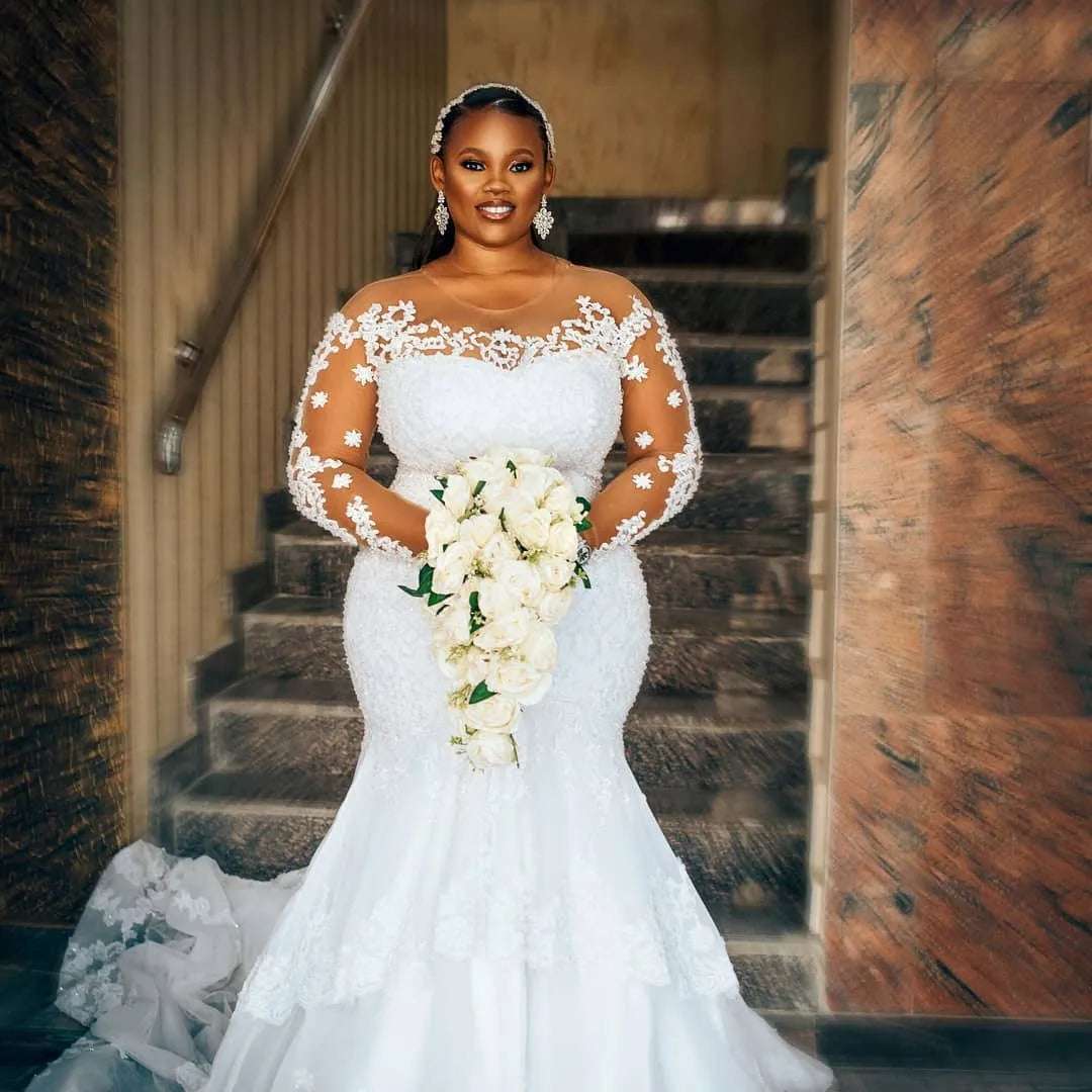 Plus Size African Wedding Dresses Mermaid Long Sleeves Appliques Beaded Women B image 1