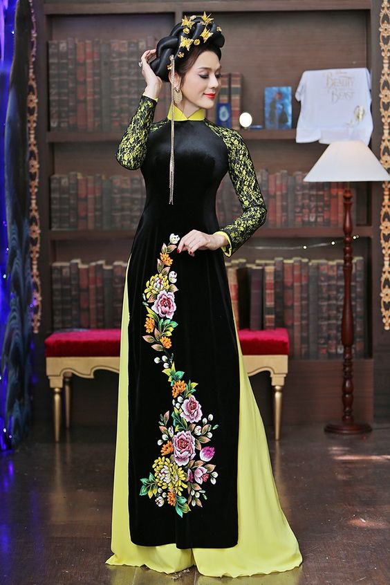 Customized Black Velvet Women Aodai Vetnam Clothing Long Cheongsam Aodai Vietna image 0