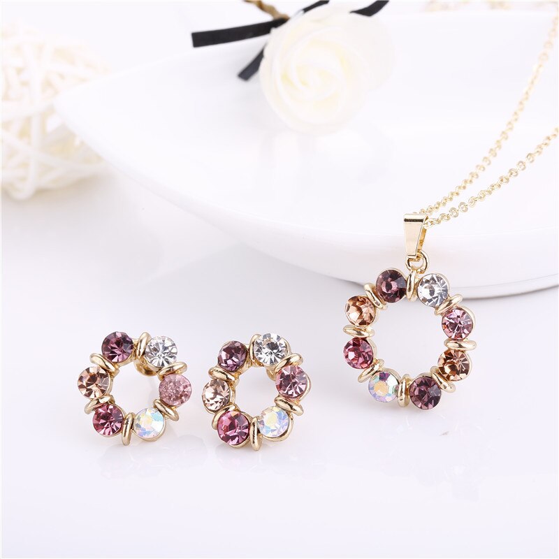3pcs Gold Necklace Earrings Set Ladies Celebrity Simple Fashion Style Exquisite image 2