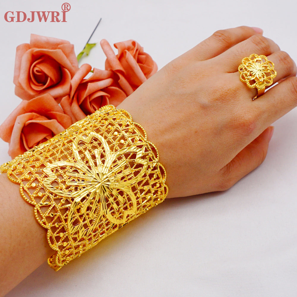 New Arrival Luxury Dubai Wide Bangle For Women Gold Color African Bracelets&Ban image 1