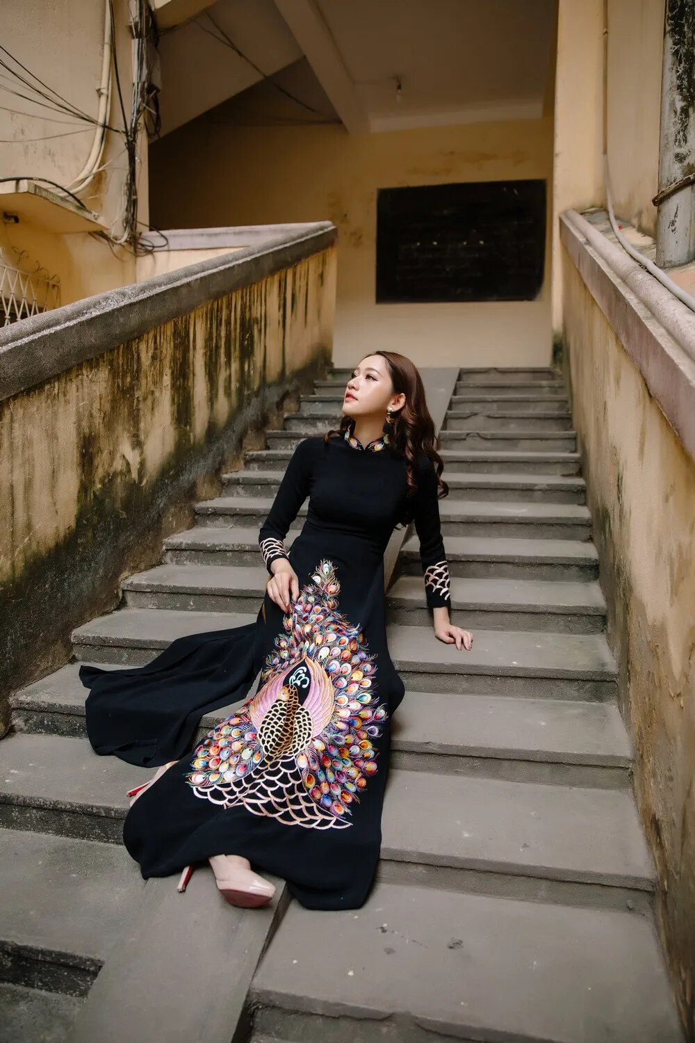 aodai vietnam clothing cheongsam aodai vietnam dress vietnamese traditionally d image 2