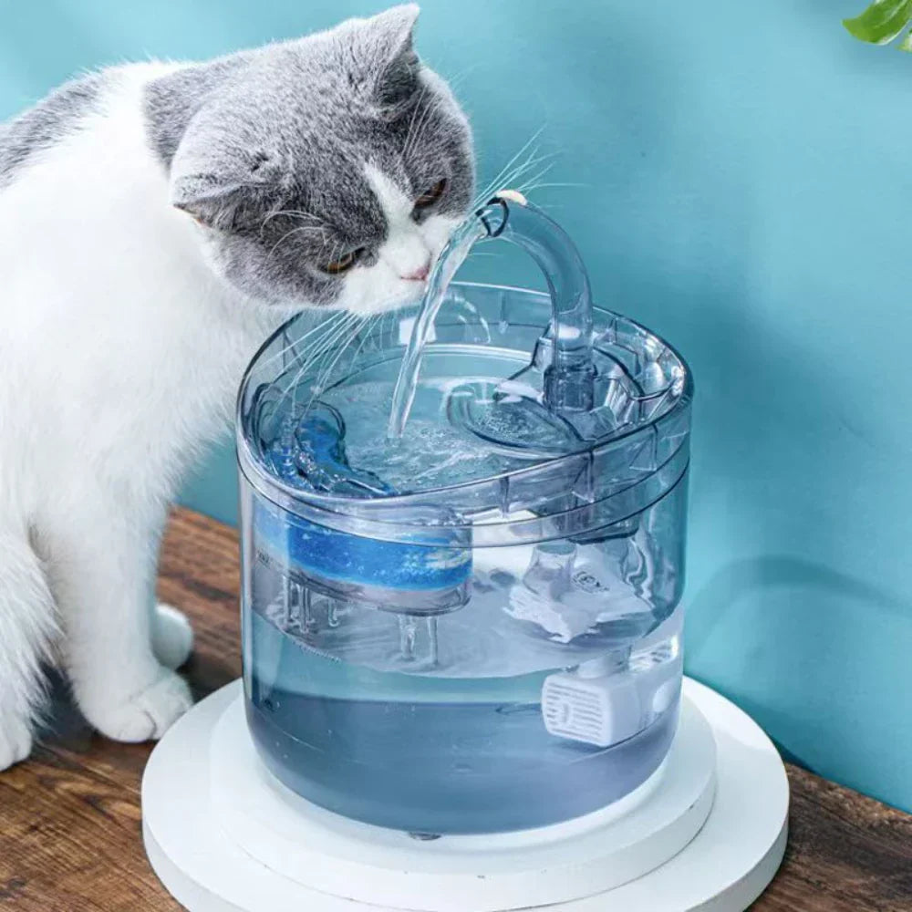1.8L Smart Automatic Pet Water Dispenser and Feeder, BPA-Free, Leak-Proof Design for Cats and Dogs, Essential for Home Pet Care